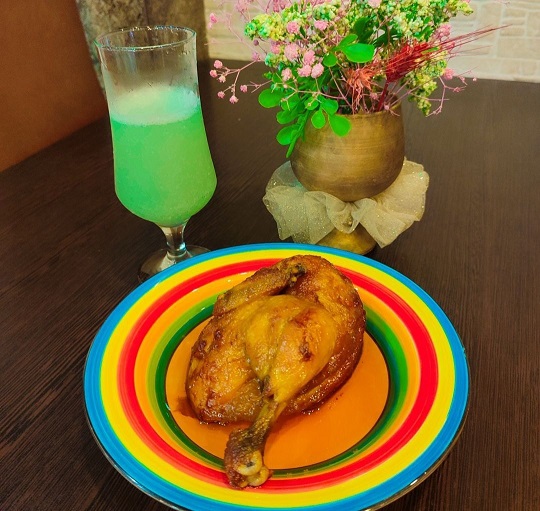 طرز تهیه اکبر جوجه با کره و رب انار به روش مازندرانی
