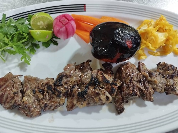 طرز تهیه کباب ترش گیلانی به روش رستورانی